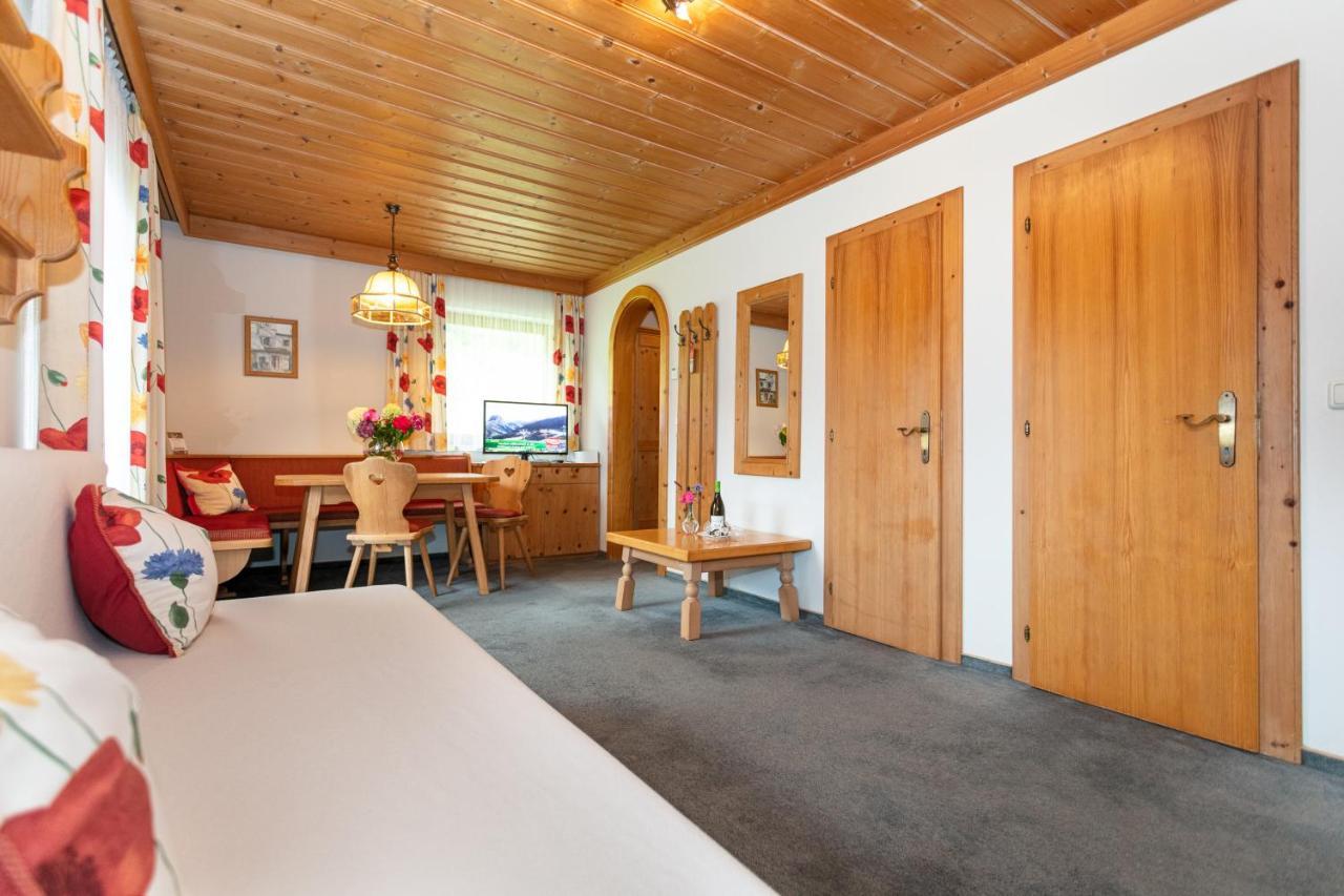 Landhaus Rohregger Neukirchen am Großvenediger Exteriör bild